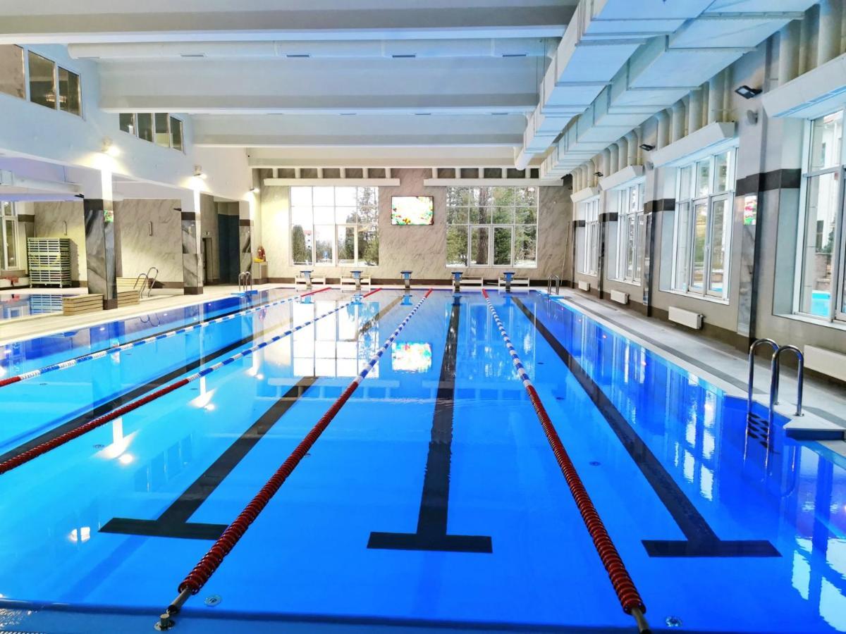 Hotel Westa Минск Екстериор снимка