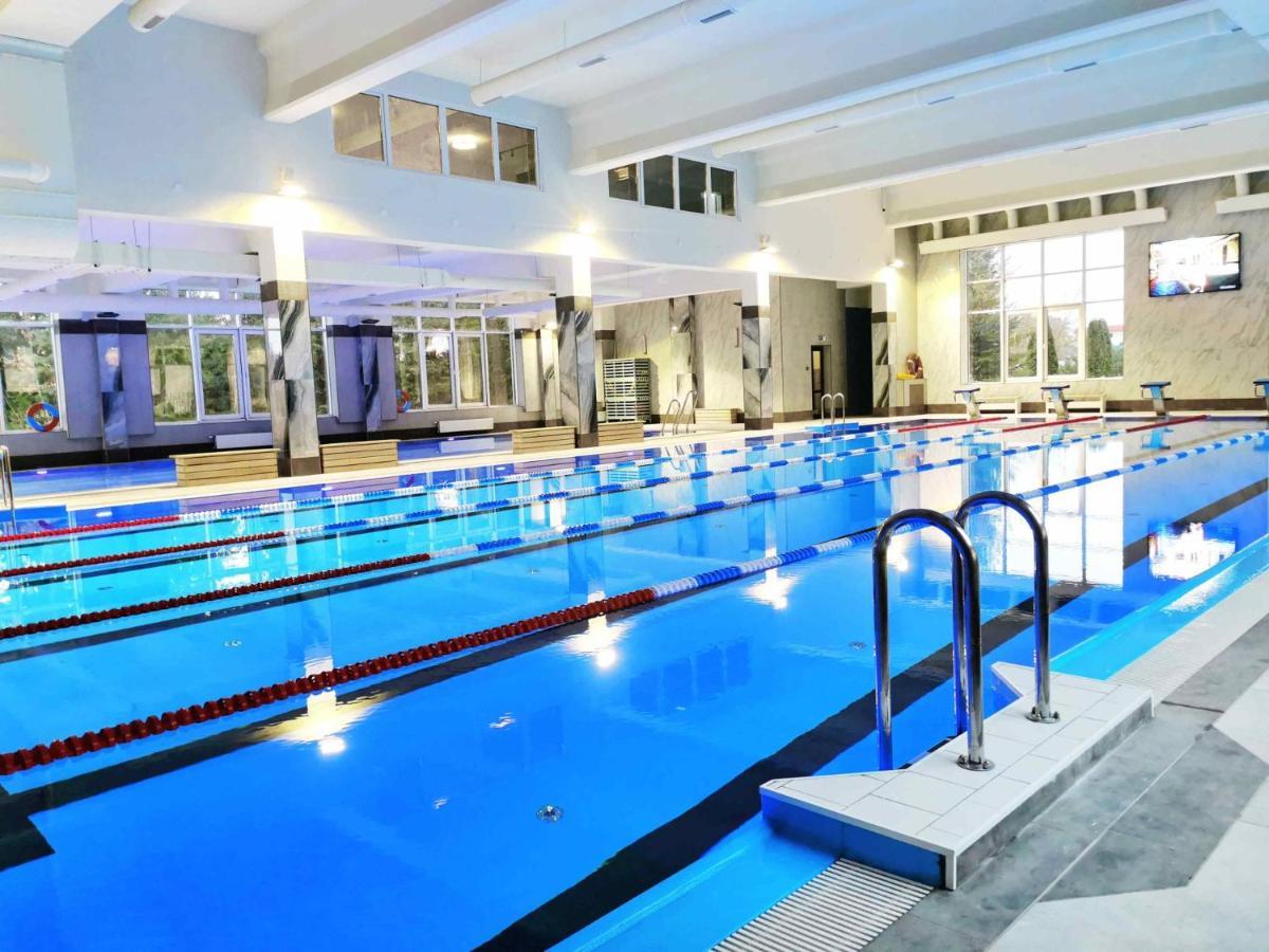 Hotel Westa Минск Екстериор снимка