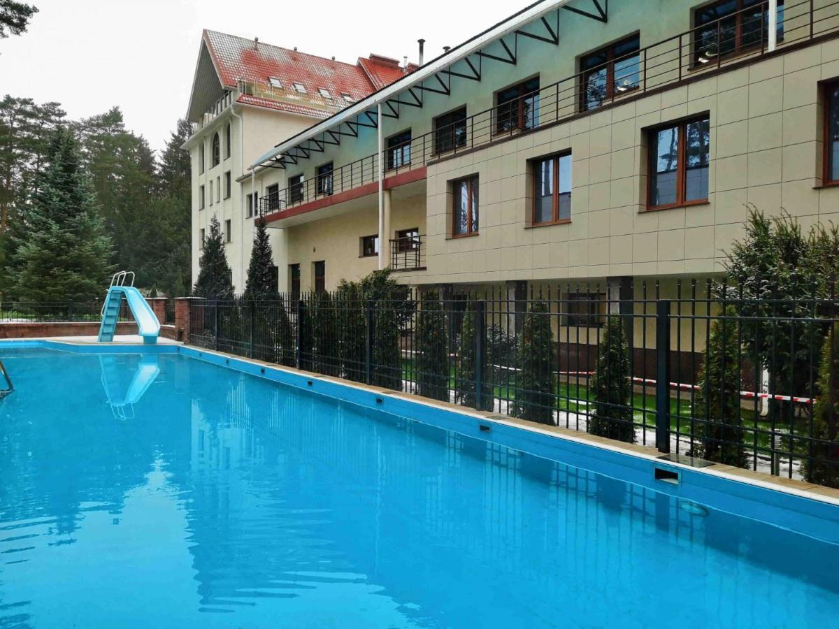 Hotel Westa Минск Екстериор снимка