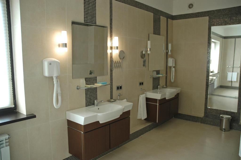 Hotel Westa Минск Стая снимка
