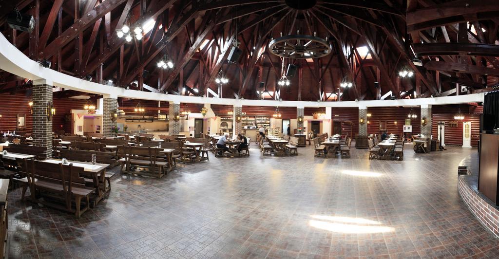 Hotel Westa Минск Екстериор снимка